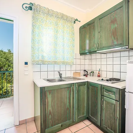 Liofyto Apartment